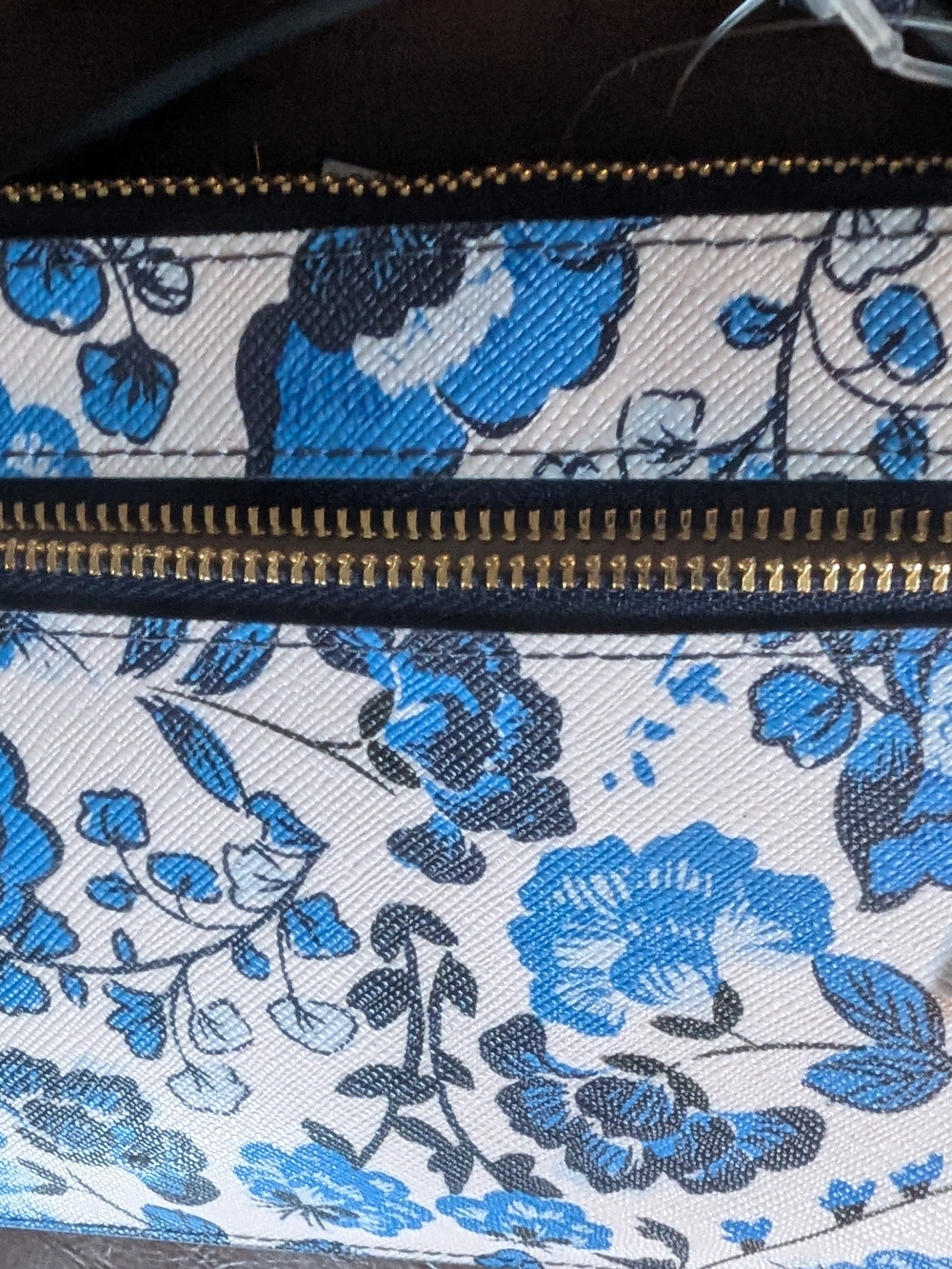 kate spade Lucy Vase Floral Medium L-Zip Wristlet - Picture 4 of 6